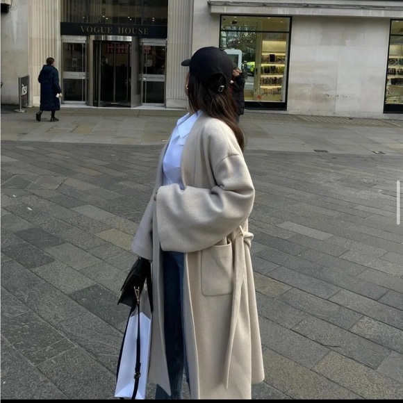 ZARA MINIMALIST COAT WITH MANTECO WOOL - Picture 3 of 9